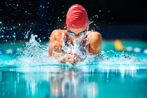 水泳は筋トレに効果的　効率的な体の鍛え方